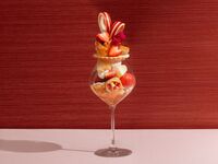 【数量限定 予約がおすすめ / 3.1（日）～3.31（火）】フレーズミルクレープ風のパフェ