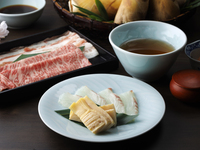 [Spring only] Sakura sea bream and bamboo shoots, Wagyu beef, and carefully selected pork shabu-shabu course
