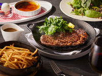[Domestic beef steak course set]