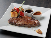 【4/1～5/29】牛ロースステーキ（160g）ジャポネソースとグレイビーソース