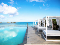 Private cabana area (1 day/adult)