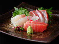 Lunch only [Yuki Kaiseki] A classic! Enjoy an authentic Kaiseki meal using carefully selected seasonal ingredients for 11,000 yen ☆ Private rooms available