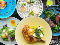 A Sharing Experience ¥8000