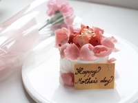 【Lunch】 母の日プラン　-5月8日(金)〜11日(月)限定-