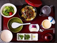 [Weekday lunch] Beef mabushi set