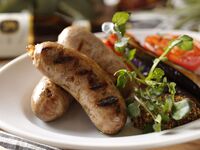 【啤酒花園】包含米納豬肉和海牛肉等11道菜 + 2小時暢飲，超過80種啤酒