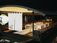 【高級船】15人乗り観覧船の手配