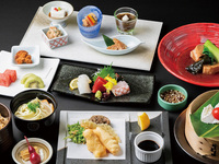 【3/1～5/2】宮古晩餐「ふぁいみーる」＋ホテルオリジナルカクテル付き