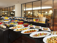 週末ランチバイキング（小学生）3/1～