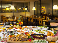 ディナー・バイキング（小学生）3/1～