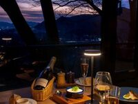 「Supreme！」《あわび&オマール海老1/2》とスペアリブグリル（150g）