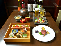 ４月より【宴会・飲み放題】黒毛和牛＆旬魚の和洋料理５品+飲み放題２時間付き