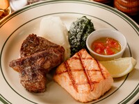 【Lunch】ーSEAFOOD＆STEAK BITES COURSEー グリルのサーモン＆プライム サイコロステーキ