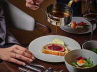 【Weekend Exclusive Limited Quantity】Beef Wellington for 2 pax ＆ Cecchi Chianti 