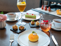 【Weekday Lunch / Starting Thursday May 7th】TOWERS 4 course (including as many desserts from trolley selection)