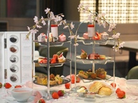 Sakura & Strawberry Afternoon Tea {March 16 - April 22}