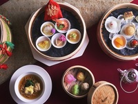 特製雲吞麺付き チャイニーズアフタヌーンティー 【11-12月水曜限定】