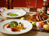 1. April – 30. April [Ostermenü] {Hauptgericht: T-Bone-Steak} ◇ Fünf Gerichte zum Thema Ostern, inklusive Vorspeisen und Karottenkuchen