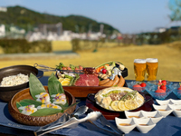 Starting at 2:00 PM [All-you-can-drink alcohol and soft drinks included] ~ A little luxury with meat and Setouchi seafood ♫ BLUNO empty-handed BBQ ~