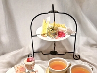[AtoZcafe★Sakura&Strawberry Afternoon Tea] Enjoy the taste of seasonal fruits +１drink