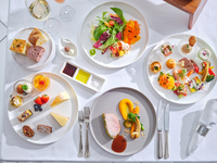 3/24～新登場【前菜＆デザートブッフェ】乾杯シャンパン＋選べるメイン＋優雅なランチ(TGH株主優待ご利用)