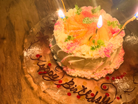 記念日🎊お祝いケーキ２〜3名