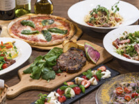 [LUNCH | Weekends & Holidays] Lunch buffet with over 70 choices