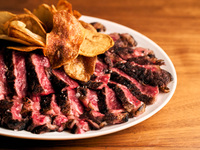 【飲み放題付き】熟成肉Ｌボーンシェアコース