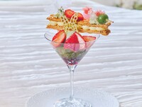 ＜平日＞『スペシャルデザート付き抹茶香るストロベリーアフタヌーンティー』 新緑の爽やかな装い～饗宴するひとときを～　マリアージュフレールもお替り自由