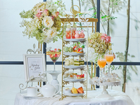 ＜土日祝＞『スペシャルデザート&スペシャルドリンク付き抹茶香るストロベリーアフタヌーンティー』 新緑の爽やかな装い～饗宴するひとときを～　マリアージュフレールもお替り自由