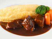 GWプレミアムランチ-ビーフシチューオムライス（サイドビュッフェ付）