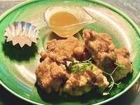 鶏肉の唐揚 マンゴーソース