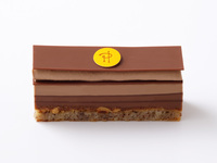 【TAKEOUT-PIERRE HERMÉ PARIS-Individual Cake】 プレジール シュクレ(1名様用)