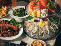 [LUNCH & DINNER] Benjamin Beer Terrace +SEAFOOD