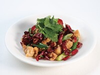 【アラカルト】95.二種類の四川唐辛子と鶏肉の炒め　中盆