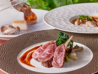 The ultimate five-sensory lunch course