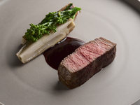 【GW限定ランチプラン】 メインは飛騨牛  乾杯酒付き　5品＋食後のお飲み物   