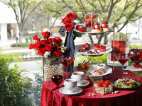 【ストロベリー＆ローズ】アフタヌーンティーTWGカフェフリー あまおうサイダー付き（土日限定）