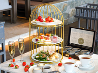 オフィシャルWeb限定最安値【サマーフルーツのアフタヌーンティ】メロン尽くし3段スタンド+カフェフリー(平日限定)