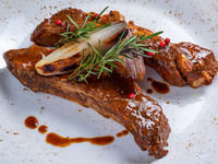 Advanced Purchase [The Steakhouse] Takeout Pork Ribs  3,000 yen