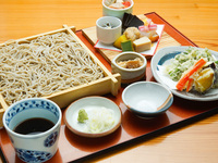 [Sikat na tanghalian ng soba ■Kakiage soba set]