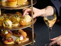 【Evening High Tea 5/1-6/30】 Bubbles & Bites Bubbles & Bites with 90 mins Free Flow of The Peninsula Champagne