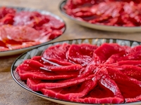 【오늘은 불고기만 세트~무한~】오늘은 고기의 날! 그런 날에 즐길 수 있는 세트를 준비했습니다. 「어른의 무한 로스」 「가미야 상점 호르몬」을 포함한 불고기 세트.