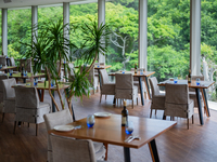 咖啡厅座位仅限预订