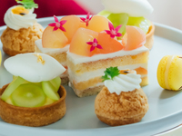Private room / Early summer citrus afternoon tea / Free drinks included