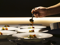 【7月17日 限90人】《东海的精髓》融合了东海地区的丰富物产和名厨的精湛技艺，呈现出令人难忘的美食体验。