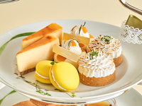 【Honey Afternoon Tea】カフェおかわり自由！シーズナルドリンク付き