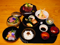 Jantar com Bife de Wagyu Kajiya e Arroz com Ervas