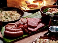 日本黑毛和牛露台烧烤，含无限畅饮的非酒精饮料