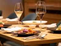 [Dinner] ~LUXURY PARTY PLAN~ (Includes all-you-can-drink) (7 dishes x 150 minutes stay!!)